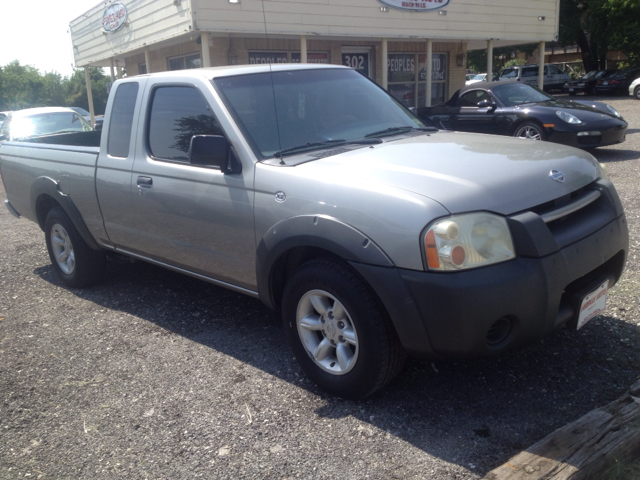 2001 Nissan Frontier SE 2WD