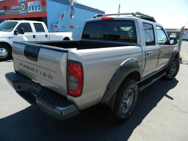 2001 Nissan Frontier 2WD Access I4 AT (natl)
