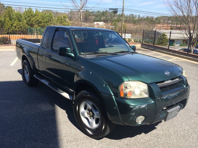 2001 Nissan Frontier 2WD Access I4 AT (natl)