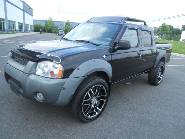 2001 Nissan Frontier SE 2WD