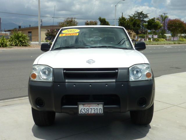 2001 Nissan Frontier 2WD Ext Cab Manual