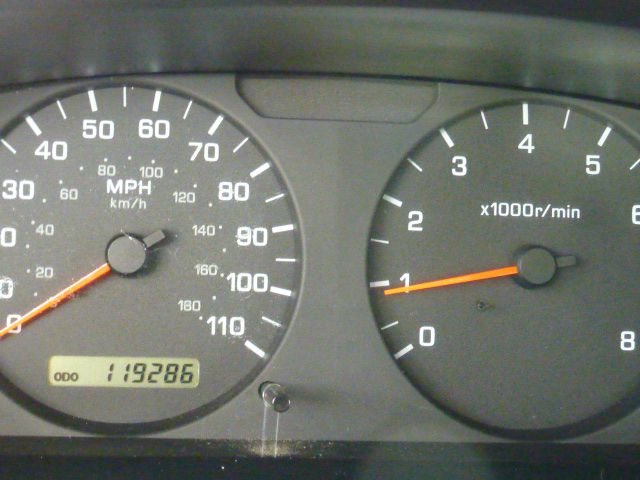 2001 Nissan Frontier 2WD Ext Cab Manual