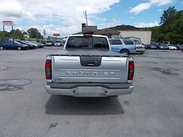 2001 Nissan Frontier SE 2WD