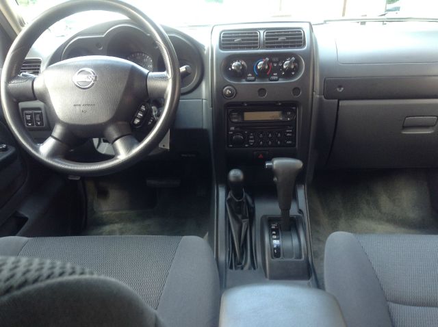 2002 Nissan Frontier Nav/rc/bluet