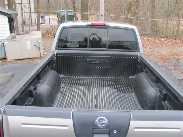 2002 Nissan Frontier LX -V6