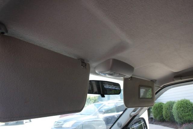 2003 Nissan Frontier SE