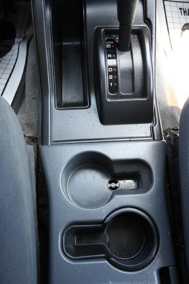 2003 Nissan Frontier SE