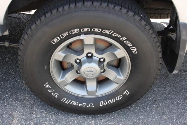 2003 Nissan Frontier SE