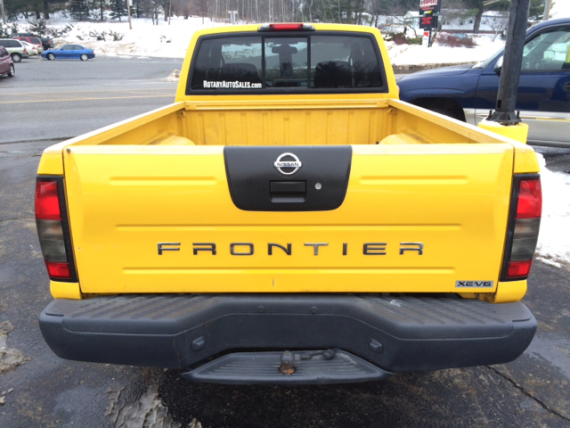 2003 Nissan Frontier E-350 Base