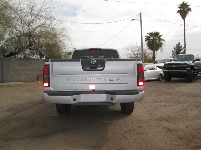 2003 Nissan Frontier SE 2WD