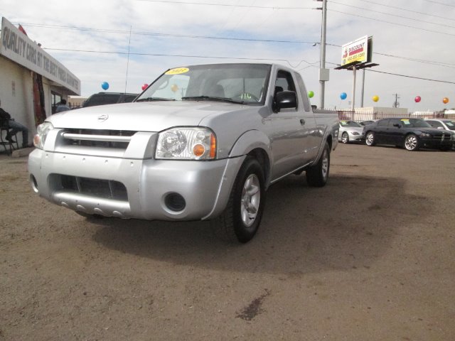2003 Nissan Frontier SE 2WD
