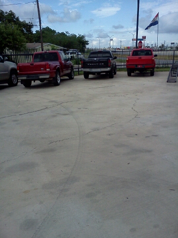 2004 Nissan Frontier SE 2WD