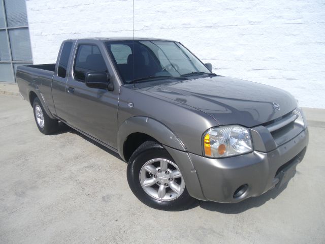 2004 Nissan Frontier SE 2WD