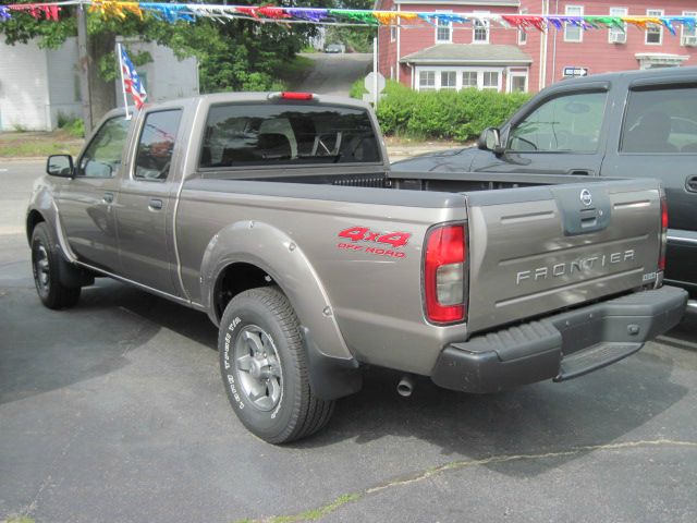 2004 Nissan Frontier LX -V6