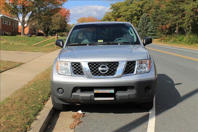 2005 Nissan Frontier Unknown