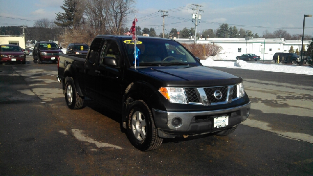 2005 Nissan Frontier SE 2WD