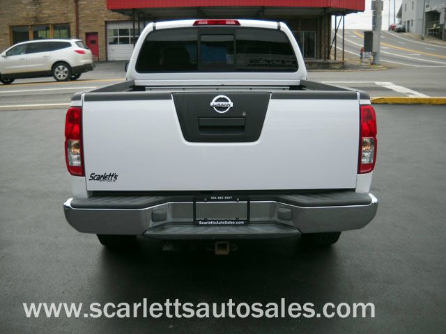 2005 Nissan Frontier W/sunroof PZEV