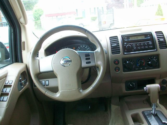 2005 Nissan Frontier GLS Touring A/T