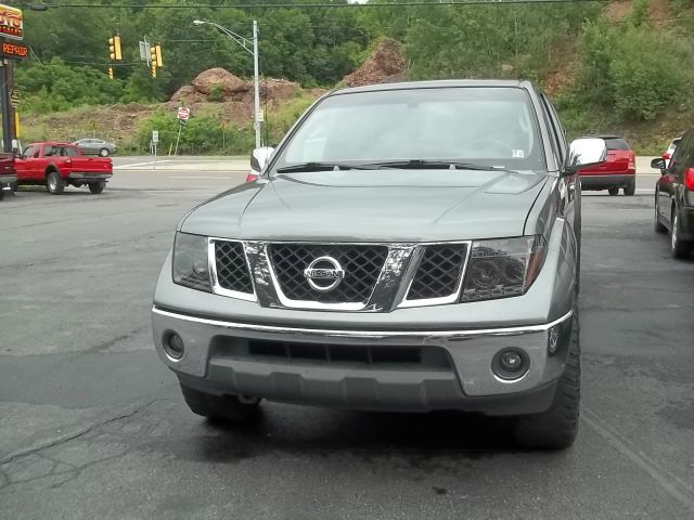 2005 Nissan Frontier W/sunroof PZEV