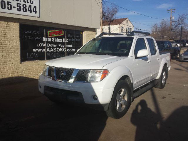 2005 Nissan Frontier 4X4 Le3rd Rowone Owner