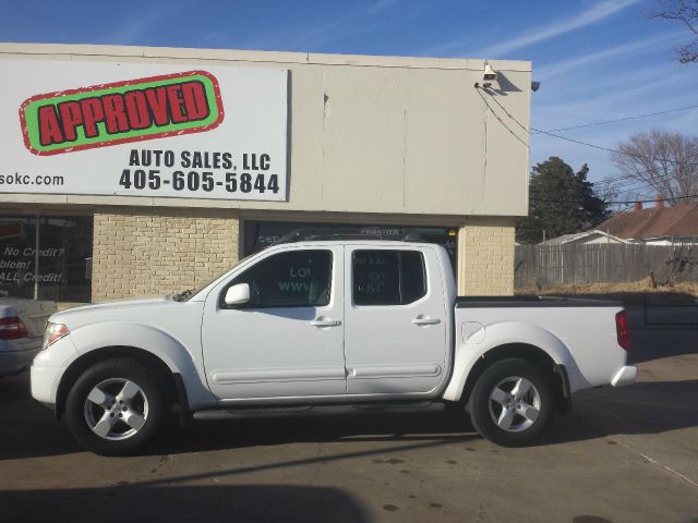 2005 Nissan Frontier 4X4 Le3rd Rowone Owner