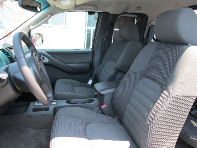 2005 Nissan Frontier SL K-15