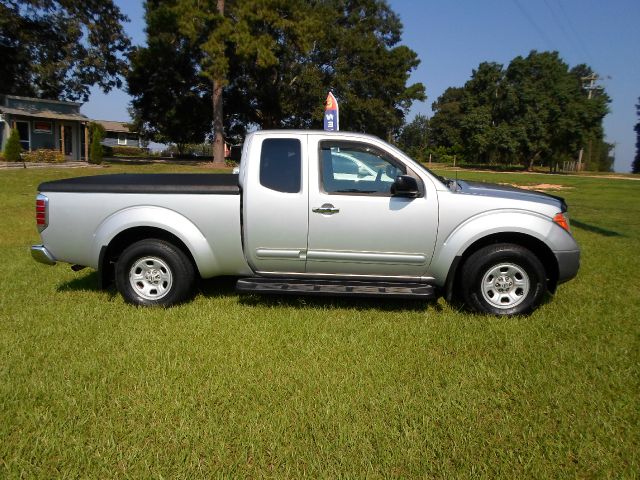 2006 Nissan Frontier SE 2WD