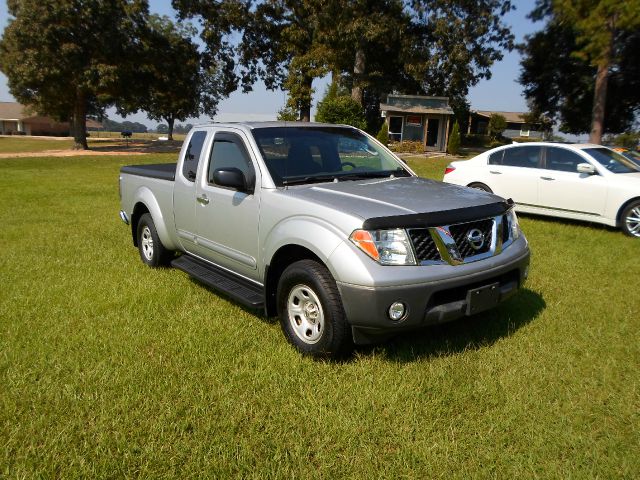 2006 Nissan Frontier SE 2WD