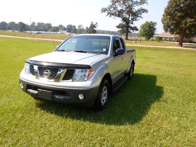 2006 Nissan Frontier SE 2WD