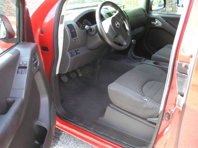 2006 Nissan Frontier SE 2WD