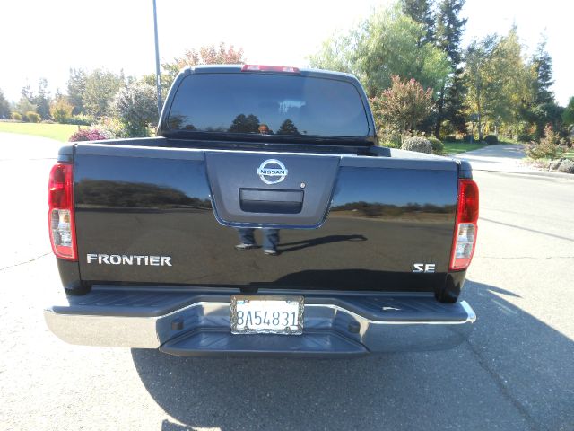 2006 Nissan Frontier SLE Z71 Crew Cab Short Bed 4X4