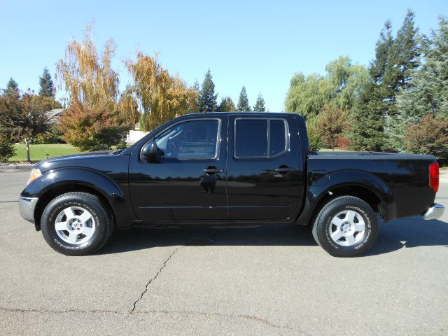 2006 Nissan Frontier SLE Z71 Crew Cab Short Bed 4X4