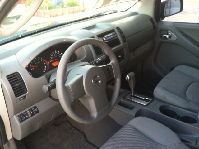 2006 Nissan Frontier 4X4 Le3rd Rowone Owner