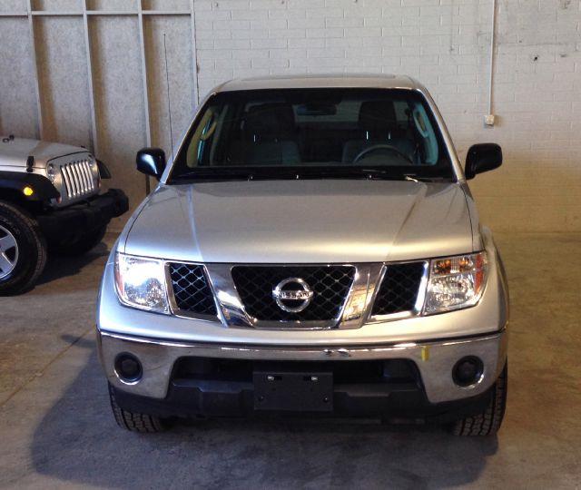 2007 Nissan Frontier Reg Cab 3.0L Edge