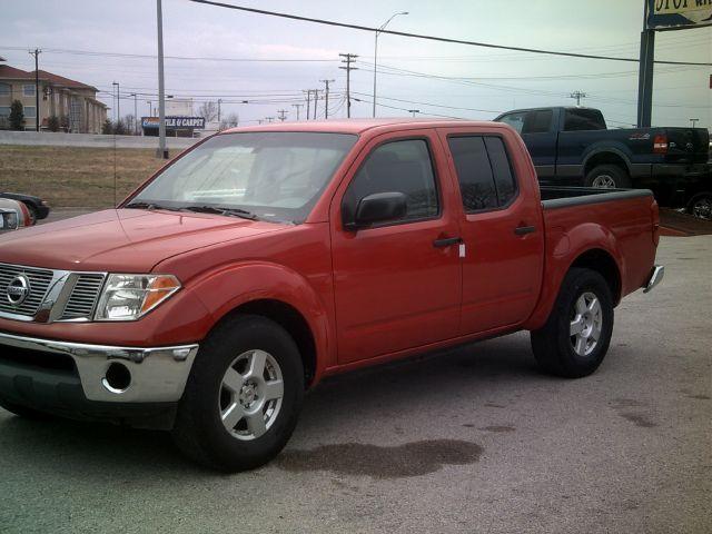 2007 Nissan Frontier SLE Z71 Crew Cab Short Bed 4X4