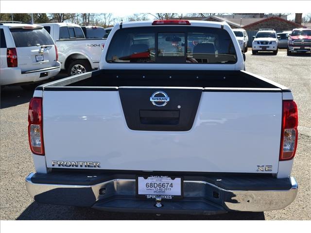 2007 Nissan Frontier Unlimited X SUV