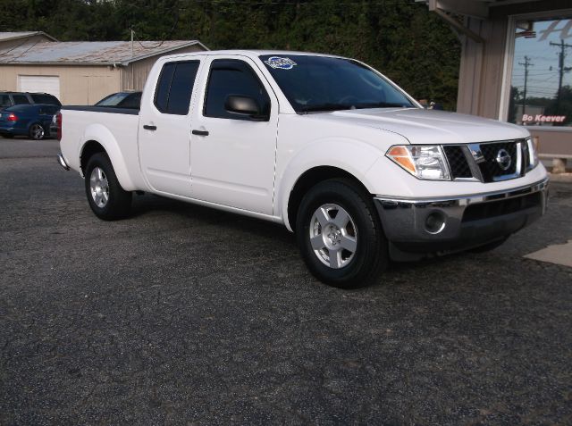 2007 Nissan Frontier Reg Cab 3.0L Edge