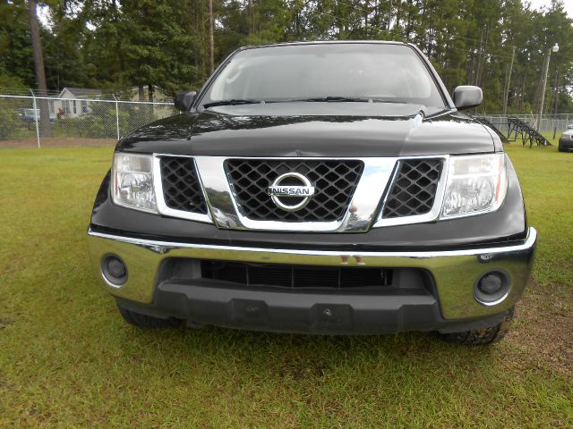 2007 Nissan Frontier Reg Cab 3.0L Edge