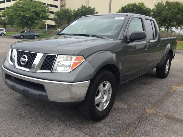 2007 Nissan Frontier Reg Cab 3.0L Edge