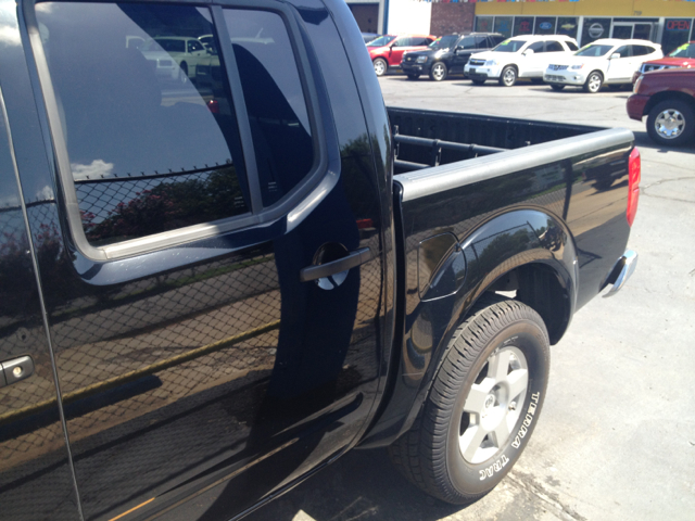 2008 Nissan Frontier SLE Z71 Crew Cab Short Bed 4X4
