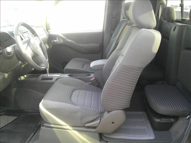 2009 Nissan Frontier V8