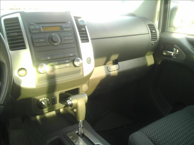 2009 Nissan Frontier V8