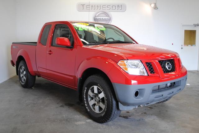 2010 Nissan Frontier LX Minivan