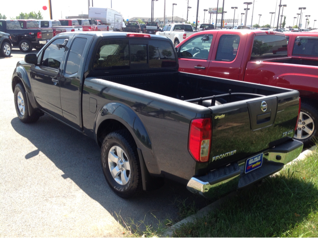 2010 Nissan Frontier With 22s