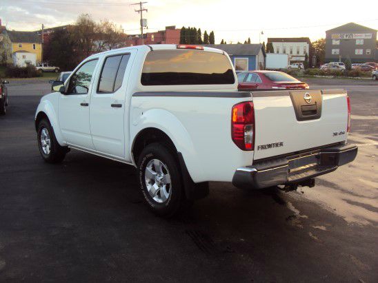 2010 Nissan Frontier SLT EXT CAB 4X2
