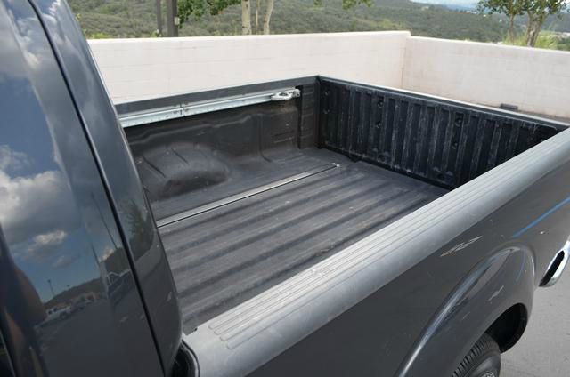 2011 Nissan Frontier SLT 5.7 Hemi W/leather20in Chrome Wheels