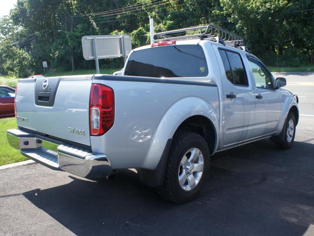 2012 Nissan Frontier 4dr Sdn SE V6 Auto