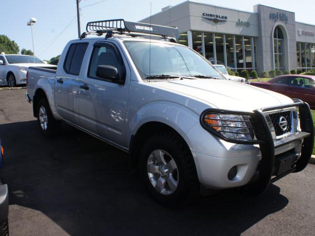 2012 Nissan Frontier 4dr Sdn SE V6 Auto