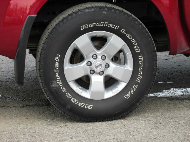 2012 Nissan Frontier 4WD Quad Cab 140.5 Laramie