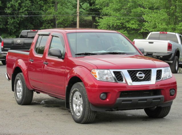 2012 Nissan Frontier 4WD Quad Cab 140.5 Laramie